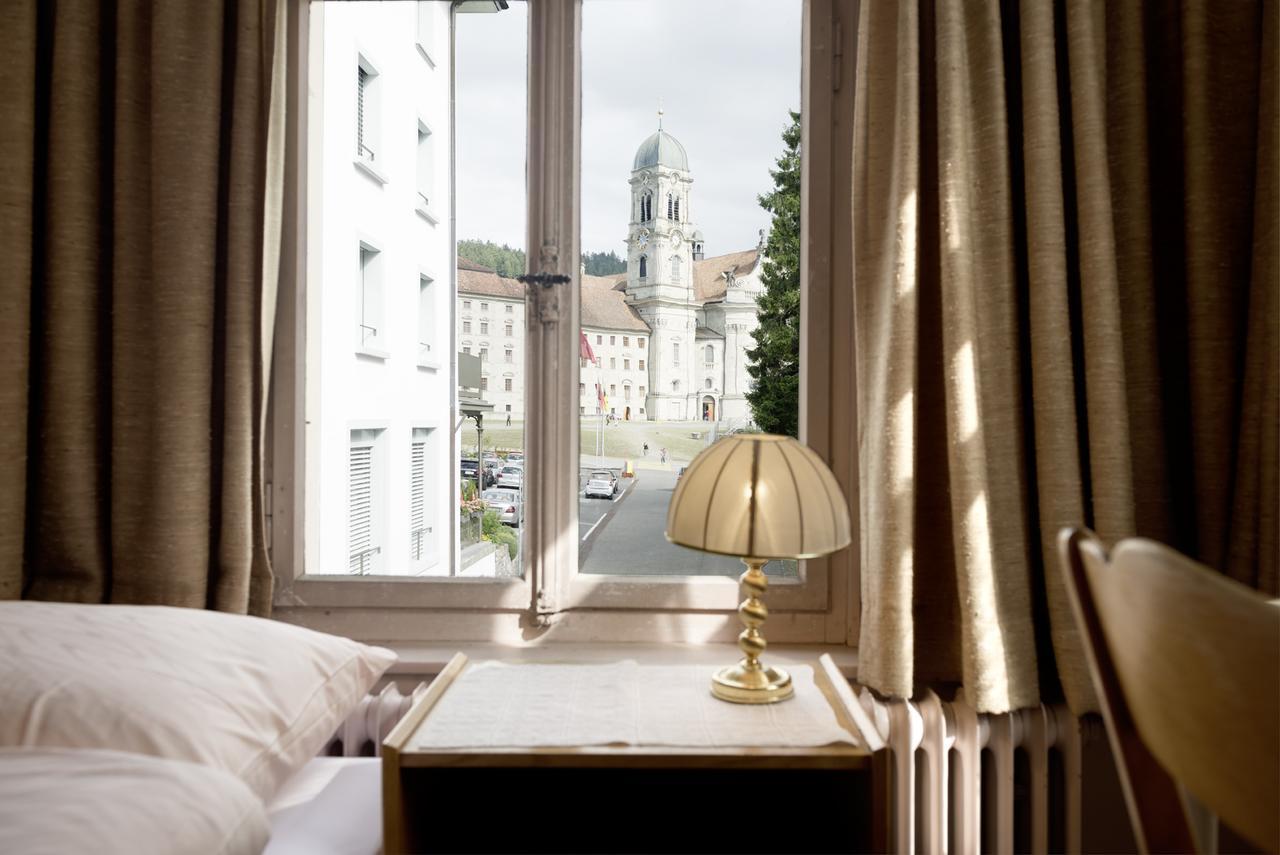 Kunsthotel Linde Garni Einsiedeln Exterior foto