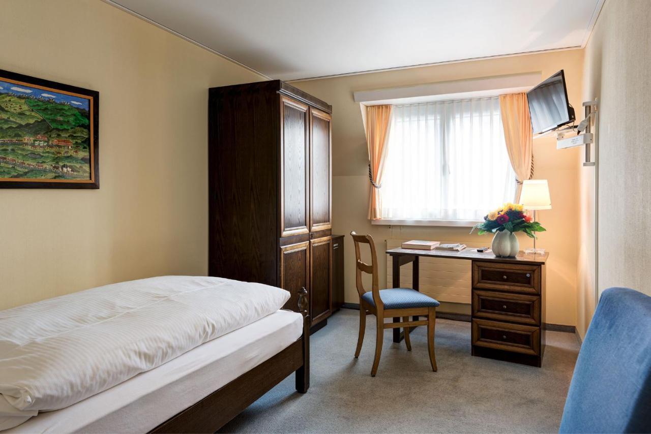 Kunsthotel Linde Garni Einsiedeln Exterior foto